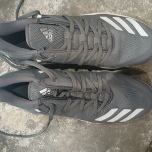 Size 8 gray Adidas